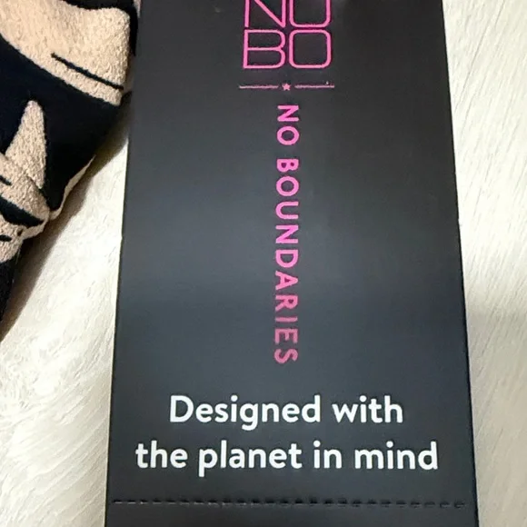 No Boundaries Black and Tan Tropical Maxi Dress - Picture 4 of 10